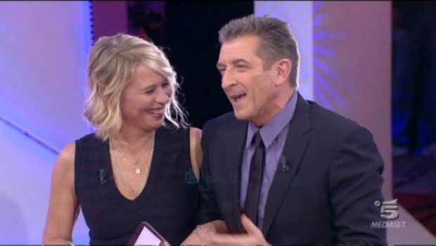 A C’è Posta per Te De Niro, Lavezzi, Borriello, Belen e Scamarcio