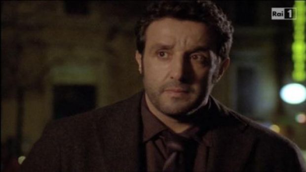 Ascolti Tv 17 luglio 2011: la replica di Ho sposato uno sbirro 2 (16,25% – 18,64%) vince su Il meglio de Lo Show dei Record 2009 (11%)