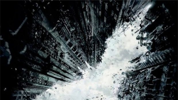 The Dark Knight Rises: spettacolare teaser poster