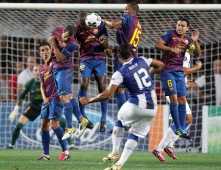 Ascolti Tv 26 agosto 2011 – Supercoppa al 17.92%, O’ Professore al 12.75%. Paperissima Sprint al 21.55%