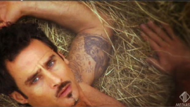 Raz Degan: “A Mistero ce l’ho messa tutta con l’italiano”
