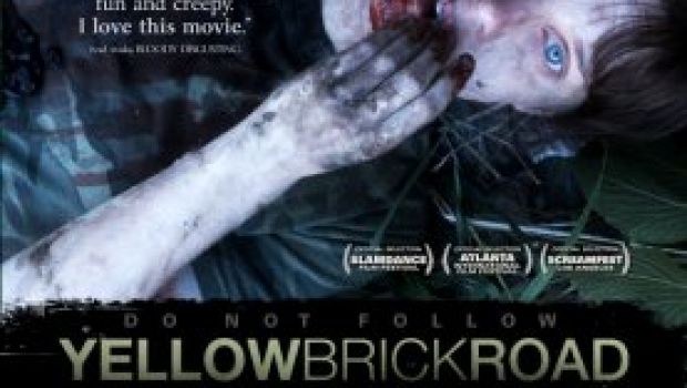 YellowBrickRoad: recensione dagli Usa del film horror del sentiero dei mattoni gialli