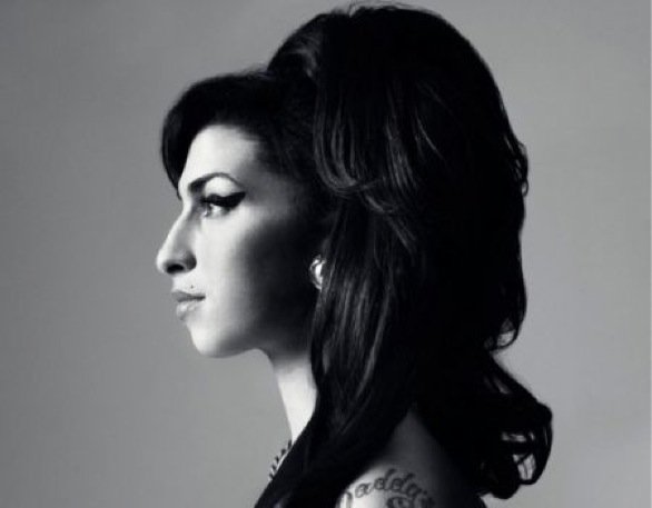 Amy Winehouse: il 14 settembre 1983 nasceva la stella che si è spenta troppo in fretta