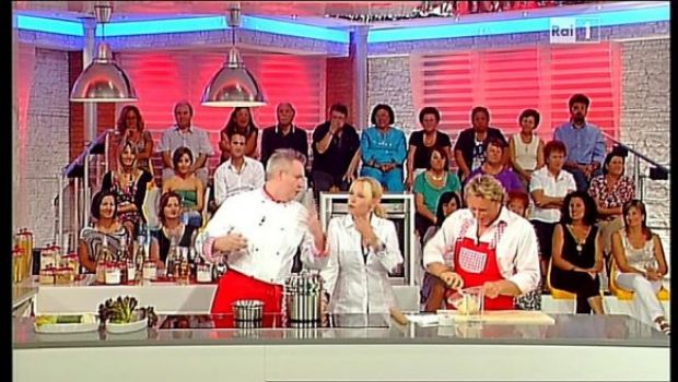 La Prova del Cuoco: le cucine ipermoderne e la perdita del calore familiare