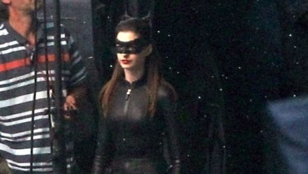 Il Cavaliere Oscuro – Il ritorno: ecco Anne Hathaway vestita da Catwoman