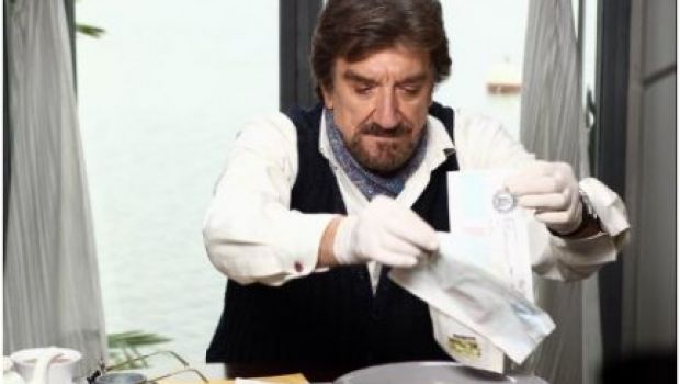 Il signore della truffa, stasera e domani con Gigi Proietti su Raiuno