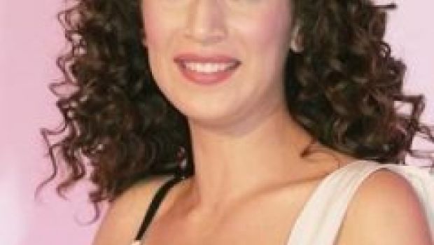Samya Abbary pigliatutto, anche Nonsolomoda (dopo il clone Glam). E la Bilello?