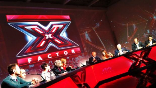 X Factor 5 su Sky: i provini anche su Cielo, votazioni gratuite su Facebook e finale in 3D. Ecco tutte le novità