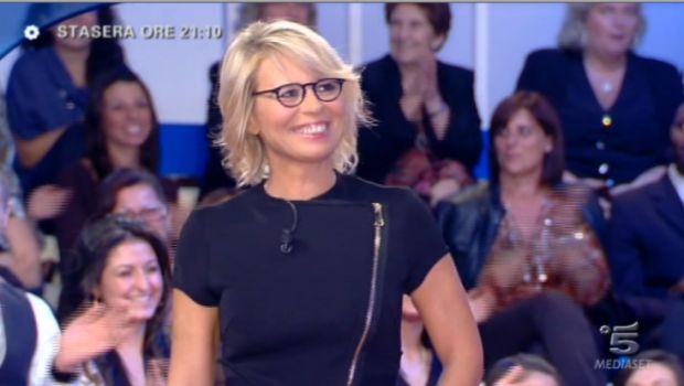 C’è Posta per Te, la sesta puntata di sabato 22 ottobre 2011. Ospiti Argentero e De Sica