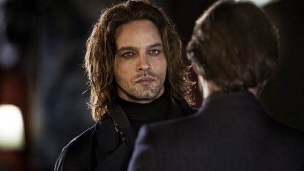 Viso d’angelo, la nuova fiction con Gabriel Garko (che vuole farsi “prendere sul serio”) e Cosima Coppola su Canale 5