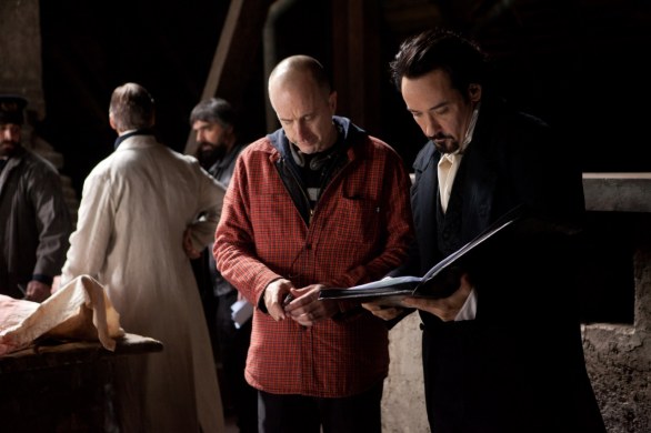 The Raven – la sinossi ufficiale e due nuove foto del film