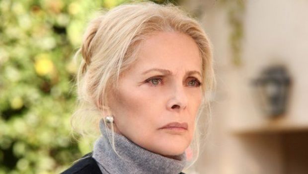 Ascolti Tv martedì 1 novembre 2011: La donna che ritorna chiude con 6,416 mln (23.39%), Ballarò a 5,165 (19.48%) e Io & Marley 2,832 (11.04%)