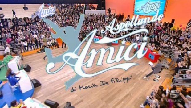 Amici 11 – La prima sfida a squadre. I verdi in sfida sono…