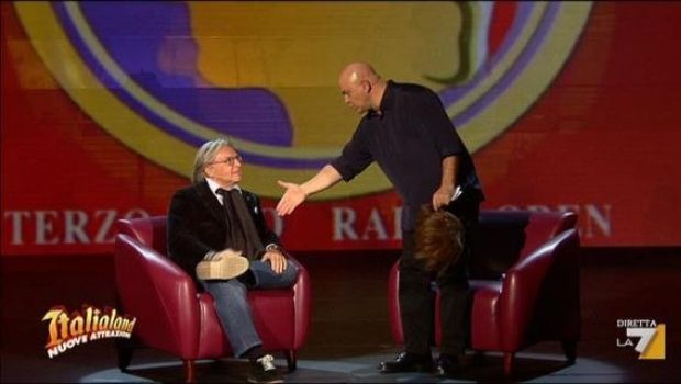 Paolo Ruffini a Repubblica: “A breve su La7 Piroso alla domenica pomeriggio, al sabato sera la Dandini e a maggio Fazio-Saviano”
