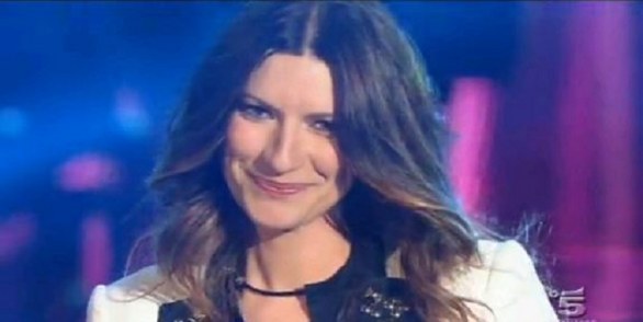 Laura Pausini al Resto Umile World Show – Video e foto