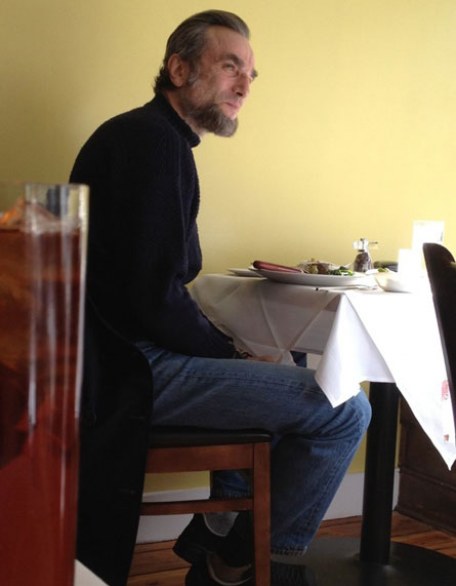 Daniel Day-Lewis è Abramo Lincoln per Steven Spielberg: prima foto