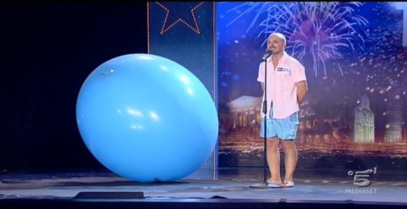 Alfonso Aversa – il fantasista acrobata di Italia’s got talent 2012