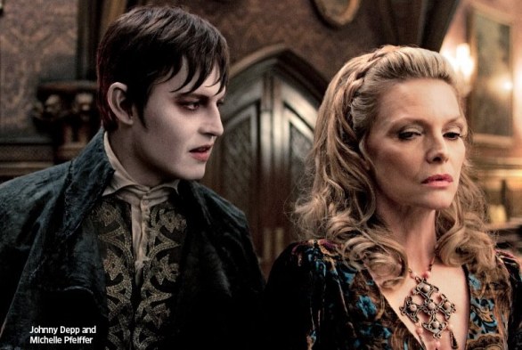 Dark Shadows di Tim Burton – nuova foto ufficiale di Johnny Depp e Michelle Pfeiffer