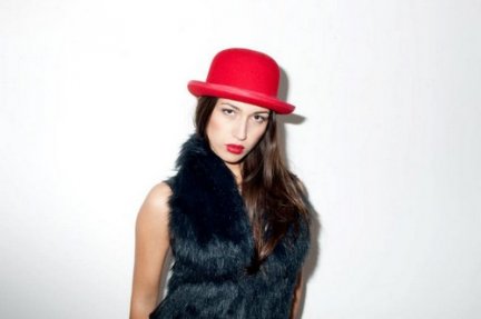 Sanremo 2012: Francesca Giaccari, ex Grande Fratello 11, in arte Miss Maria contro il Festival