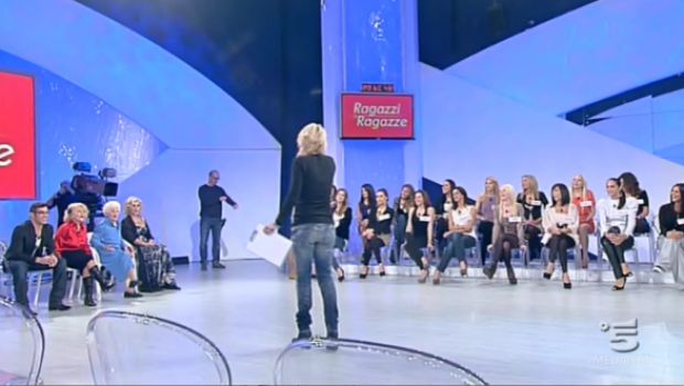 Uomini e donne, Ragazzi e Ragazze. Rosetta battezza Roberta delle Lollipop