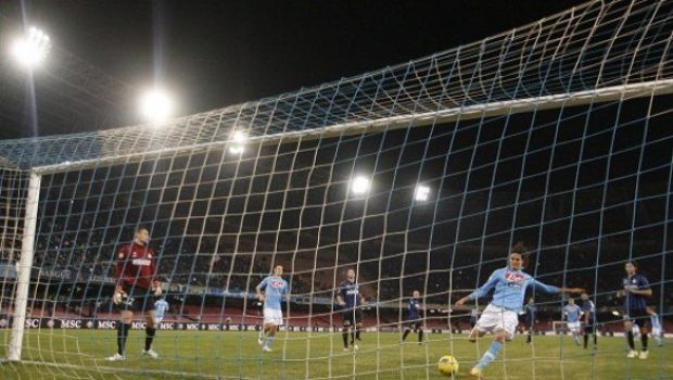 Ascolti Tv mercoledì 25 gennaio 2012: Napoli-Inter 6,861 mln (22.30%), Il Tredicesimo Apostolo 4,765 (16.85%), Chi l’ha visto 3,530 (11.99%), Isola dei Famosi 3,311 (13.43%)