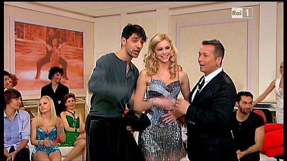 Ria Antoniou e Raimondo Todaro – Ballando con le stelle 2012