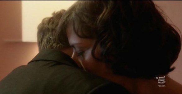 Il Tredicesimo Apostolo – scena hot tra Claudio Gioè e Claudia Pandolfi