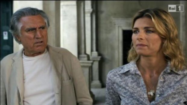 Ascolti Tv domenica 5 febbraio 2012: Il restauratore 6,246 mln (22.41%), Centovetrine 3,032 (11.34%), NCIS 2,963 (9.29%)