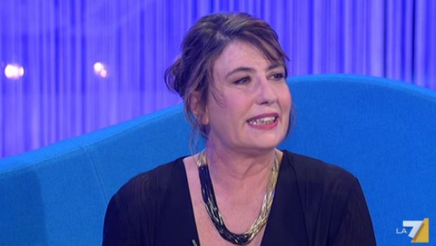 Serena Dandini non è preoccupata per gli ascolti di The Show Must Go Off: “La rete mi sostiene”