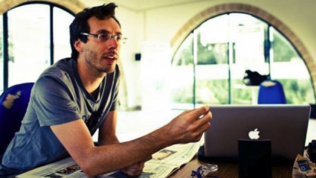 Federico Taddia: “Crozza non sa cos’è Twitter”. Leggerezza autorale?