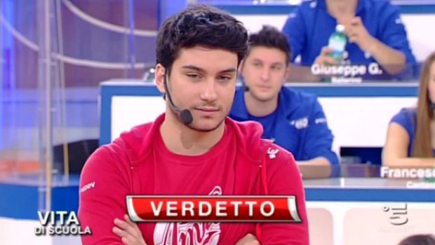 Amici 11, Gerardo Pulli vince un’altra sfida. Col movimiento sexy