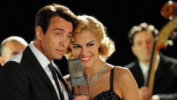 Ascolti Tv Domenica 26 febbraio 2012: Walter Chiari 5,535 mln (21.01%), La fidanzata di papà 3,394 (12.62%) e NCIS 2,842 (9.19%)