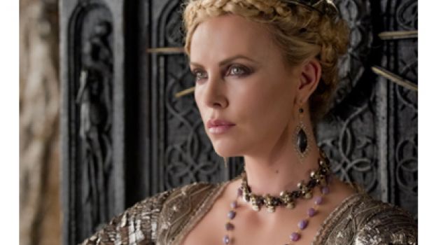 Snow White and the Huntsman – nuove foto ufficiali per Biancaneve e il Cacciatore