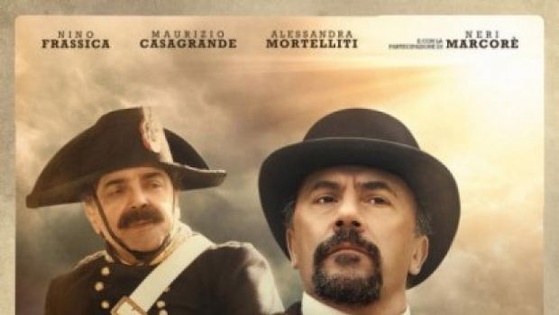 La scomparsa di Patò – locandina e foto del film tratto dal romanzo di Andrea Camilleri