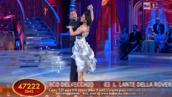 Ballando con le stelle 8 – Anna Tatangelo e Stefano Di Filippo nel Quick step