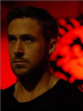 Ecco Ryan Gosling in Only God Forgives di Nicolas Winding Refn
