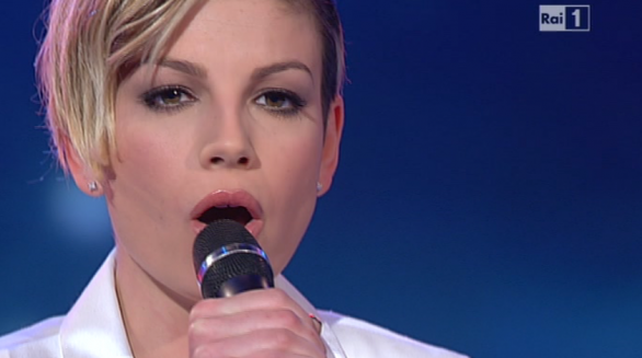Emma Marrone a Ballando con le stelle 2012