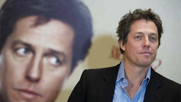 Hugh Grant su Hugh Grant: tra scandali, passioni, progetti e nuove ossessioni