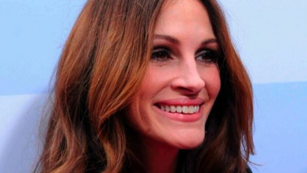 Biancaneve: Julia Roberts e Lily Collins presentano il film ad Hollywood