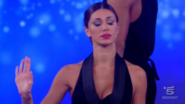 Ascolti tv sabato 31 marzo 2012 – Amici a 4,82 mln (23%), Ballando con te a 3,88 mln (18.34%)