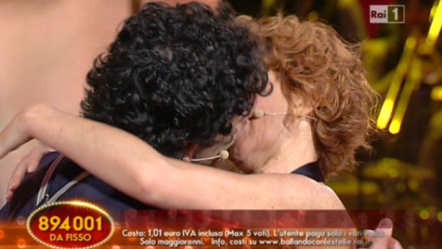Anche Ballando dice balle: Della Rovere e Di Pasquale insieme per finta