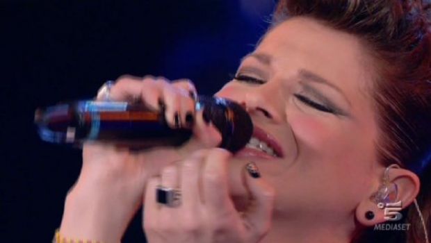Ascolti tv sabato 7 aprile 2012 – Amici a 4,15 mln (19.90%), Ballando con te a 3,51 mln (17.62%)