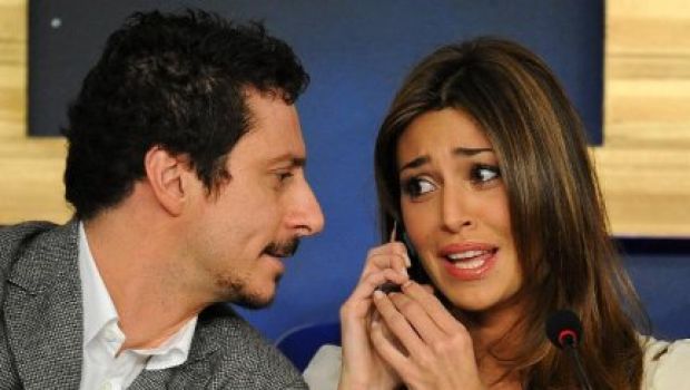 Scherzi a parte, Belen e Marco Carta a caccia di operazione simpatia