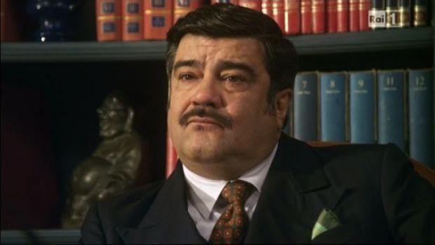 Ascolti Tv giovedì 10 maggio 2012 – Nero Wolfe a 4,86 mln (19.01%), Benvenuti a tavola a 4,51 mln (18.5%)