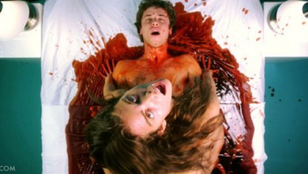 Excision: foto e poster del film con AnnaLynne McCord