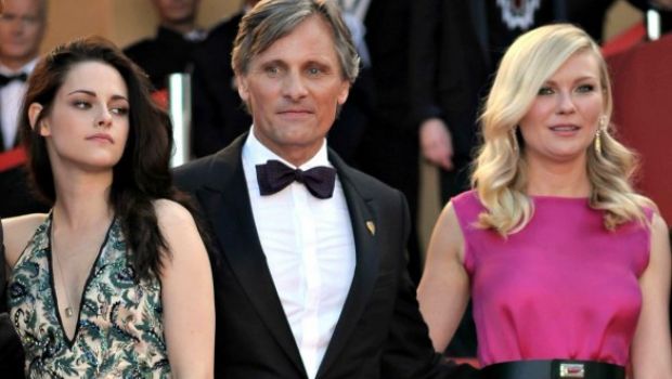 Cannes 2012 – Le Foto del red carpet di Holy Motors e On the Road: c’è anche Robert Pattinson