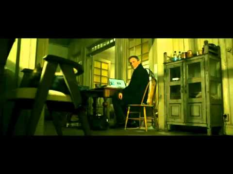 The Bourne Legacy – Clip “Mangiapeccati” (sottotitoli in italiano)