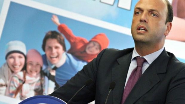 Quinta Colonna, Angelino Alfano ospite nella puntata di domani