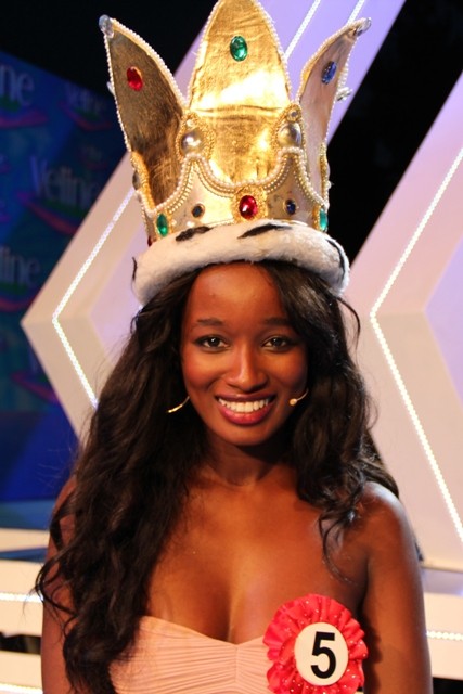 Bruna Ndiaye – Veline 2012