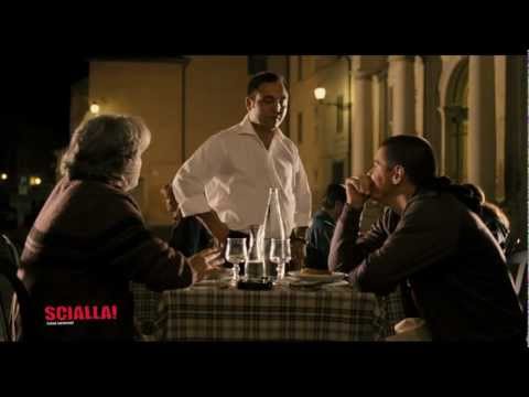 All You Need is Love (Den Skaldede Frisør) | Official Trailer